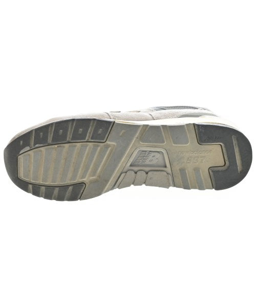 New Balance รองเท้าผ้าใบ