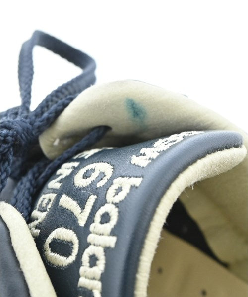 New Balance รองเท้าผ้าใบ