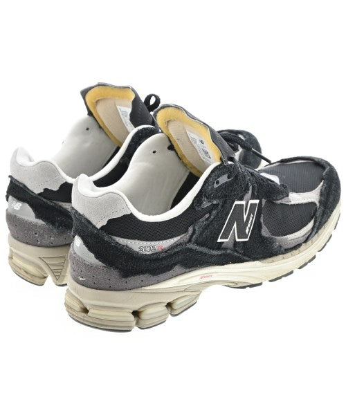 New Balance รองเท้าผ้าใบ