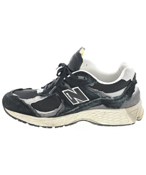 New Balance รองเท้าผ้าใบ