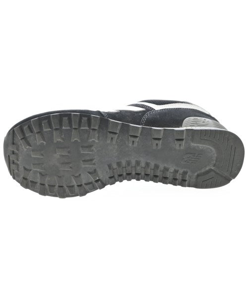 New Balance รองเท้าผ้าใบ