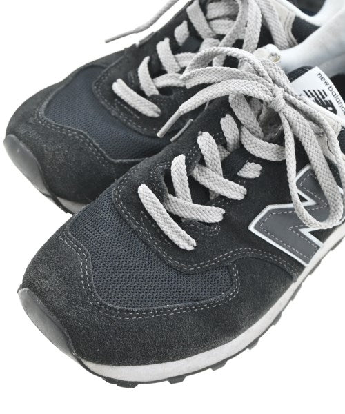 New Balance รองเท้าผ้าใบ