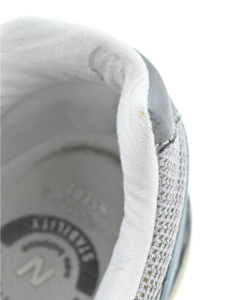 New Balance รองเท้าผ้าใบ