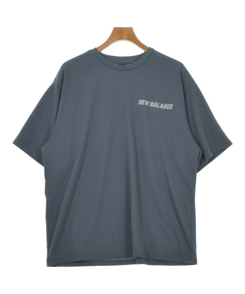 New Balance เสื้อยืด/เสื้อท็อปส์