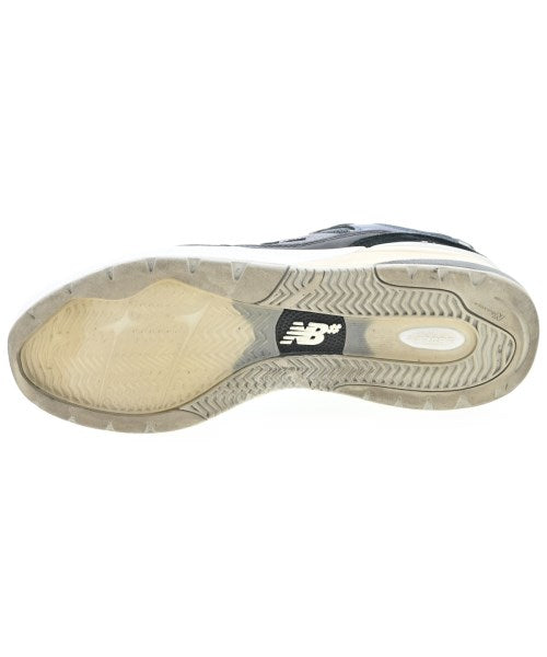 New Balance รองเท้าผ้าใบ