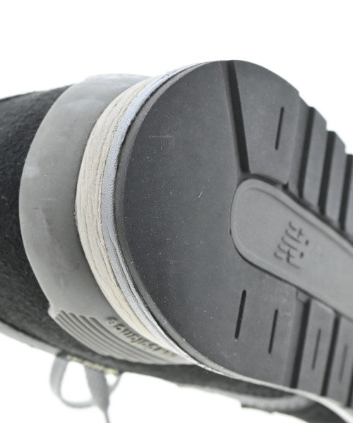 New Balance รองเท้าผ้าใบ