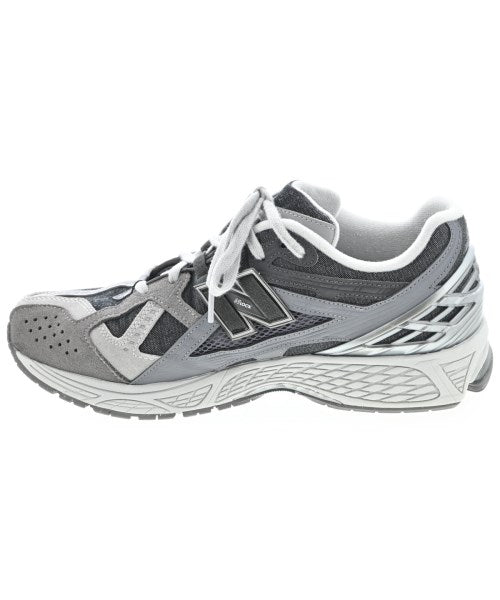 New Balance รองเท้าผ้าใบ