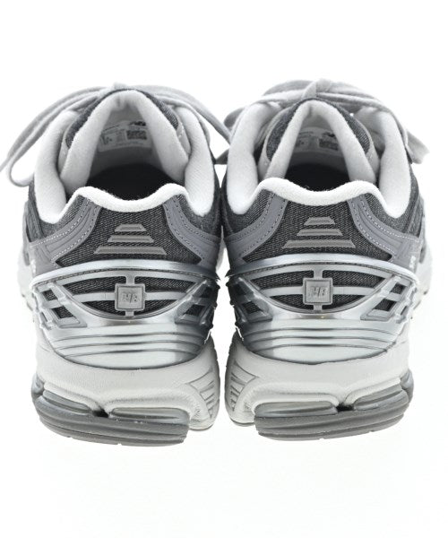 New Balance รองเท้าผ้าใบ