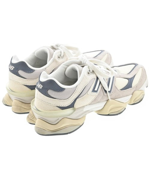 New Balance รองเท้าผ้าใบ