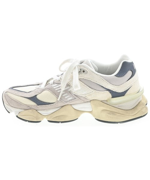 New Balance รองเท้าผ้าใบ