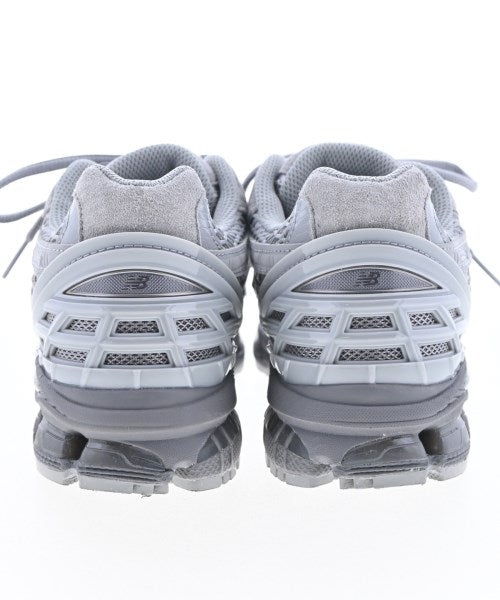 New Balance รองเท้าผ้าใบ