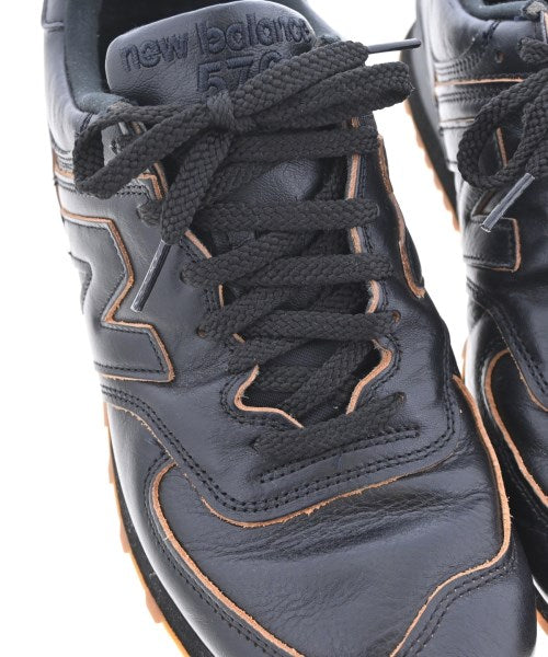 New Balance รองเท้าผ้าใบ