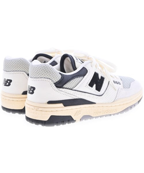New Balance รองเท้าผ้าใบ