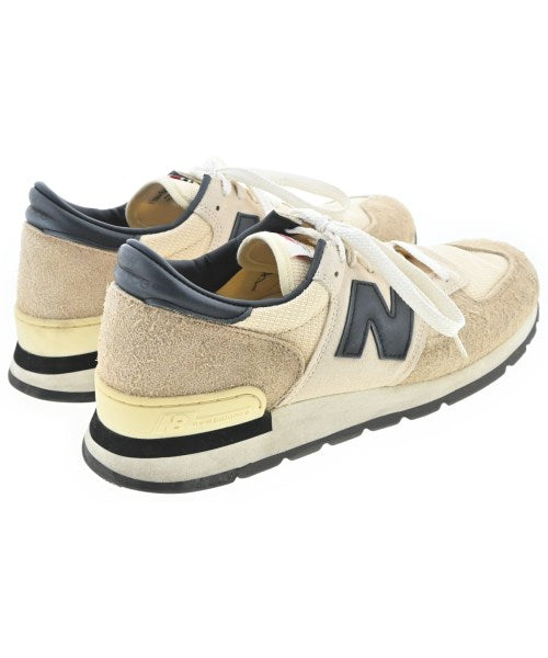 New Balance รองเท้าผ้าใบ
