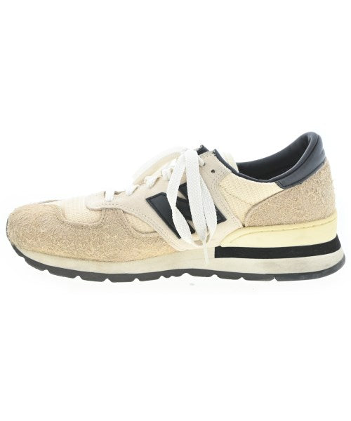 New Balance รองเท้าผ้าใบ