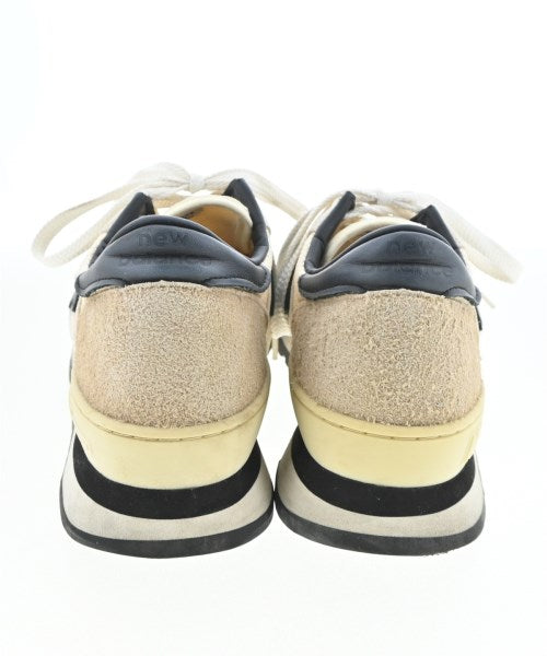 New Balance รองเท้าผ้าใบ