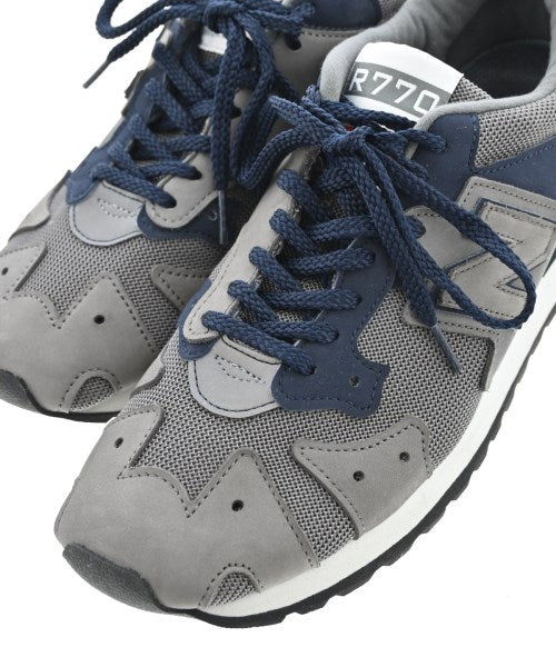 New Balance รองเท้าผ้าใบ
