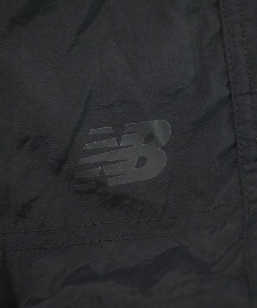 New Balance กางเกงมีกระเป๋าข้างกางเกง2-4 กระเป๋า