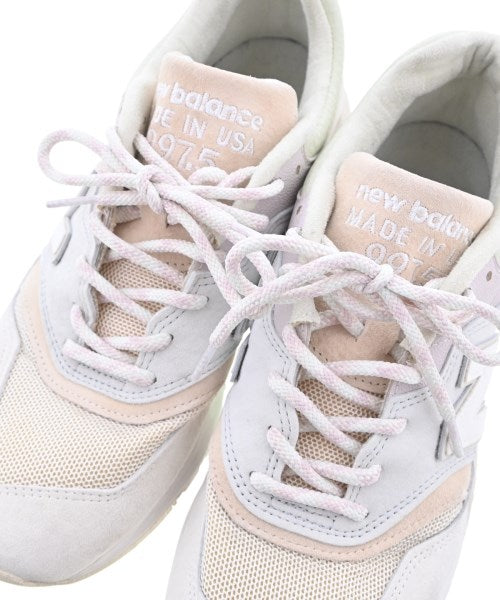 KITH รองเท้าผ้าใบ