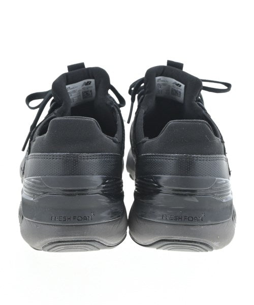 New Balance รองเท้าผ้าใบ