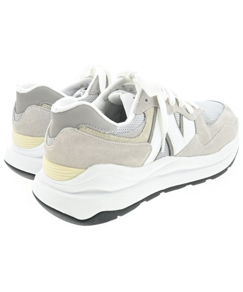 New Balance รองเท้าผ้าใบ