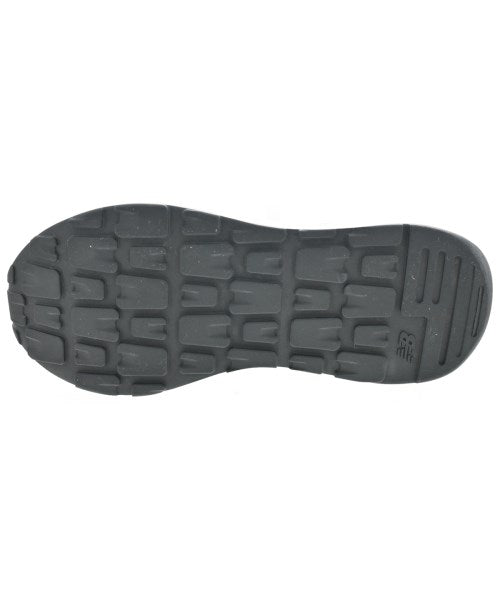New Balance รองเท้าผ้าใบ