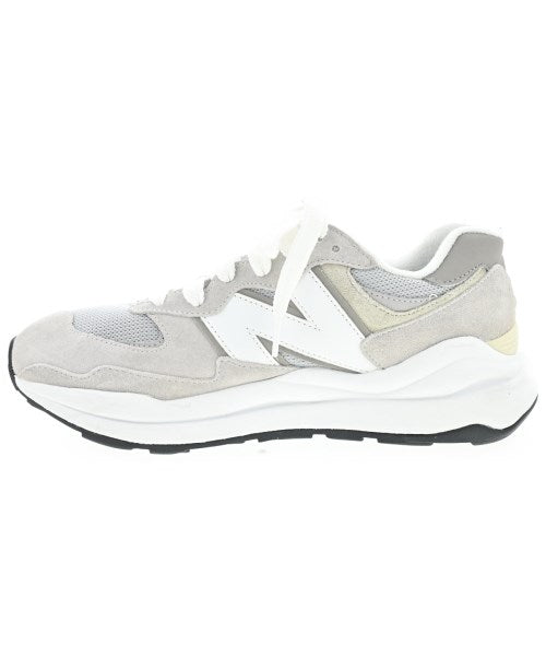 New Balance รองเท้าผ้าใบ