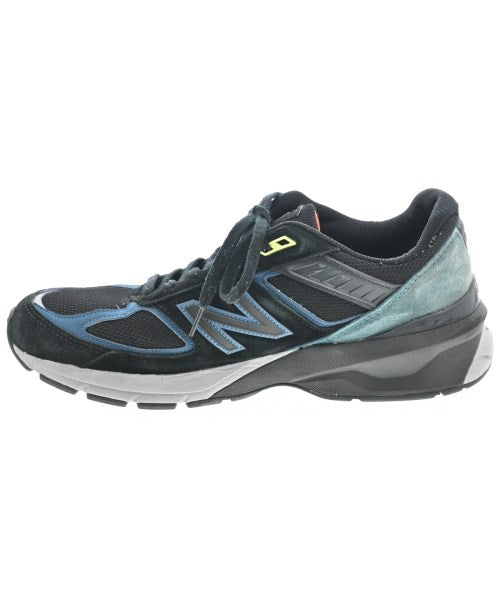 New Balance รองเท้าผ้าใบ