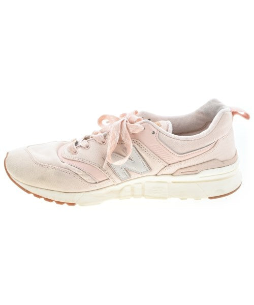 New Balance รองเท้าผ้าใบ