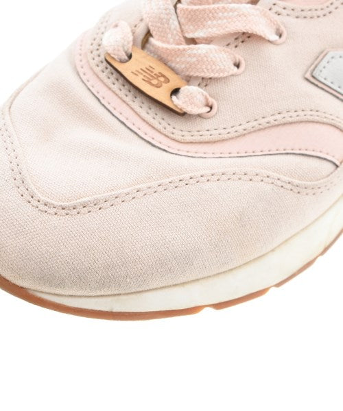 New Balance รองเท้าผ้าใบ