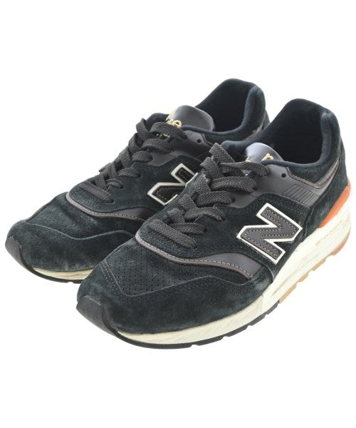 New Balance รองเท้าผ้าใบ