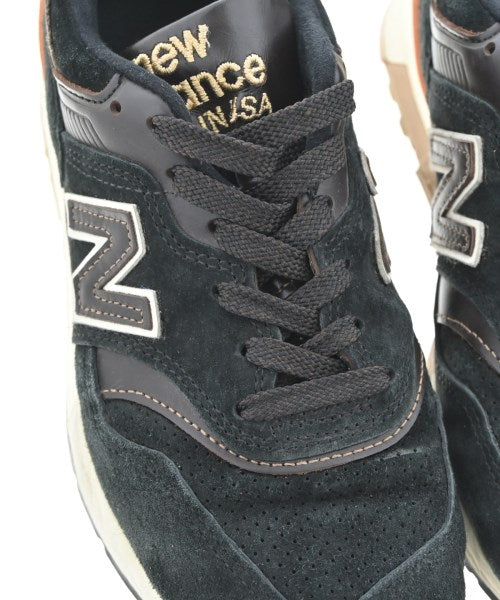 New Balance รองเท้าผ้าใบ