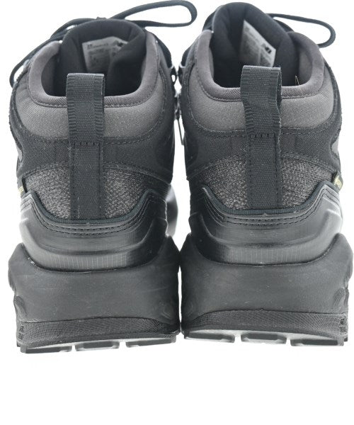 New Balance รองเท้าผ้าใบ