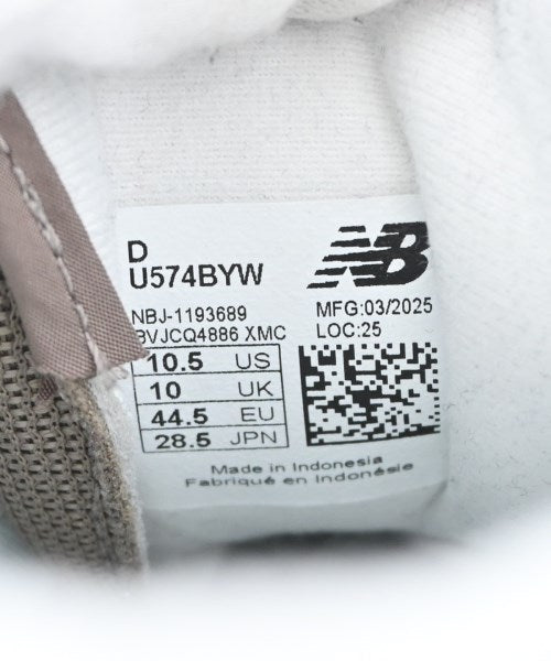 New Balance รองเท้าผ้าใบ