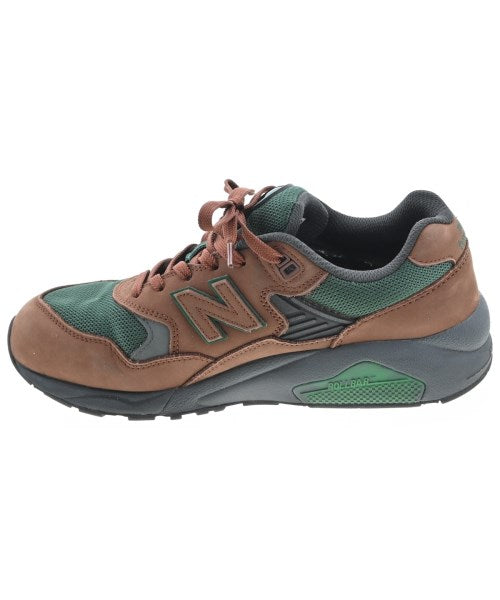 New Balance รองเท้าผ้าใบ