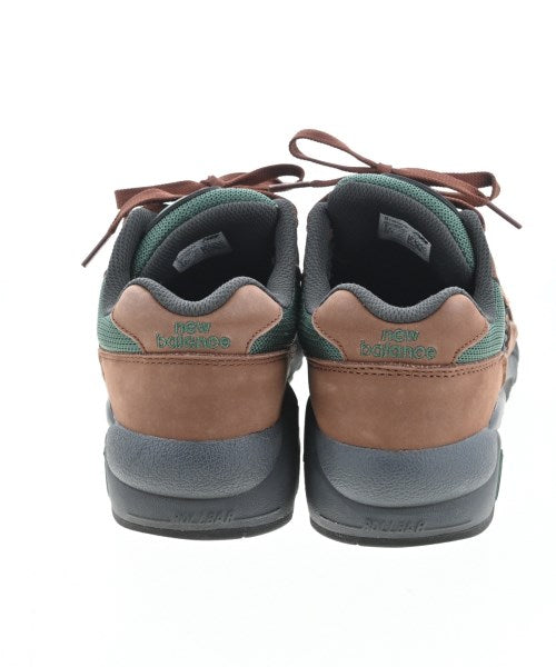 New Balance รองเท้าผ้าใบ