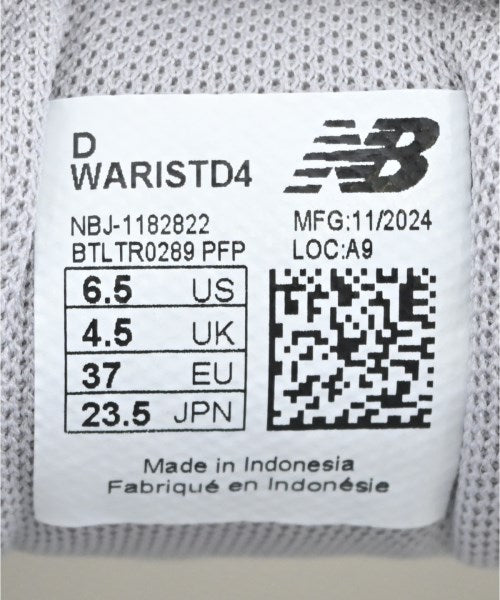 New Balance รองเท้าผ้าใบ