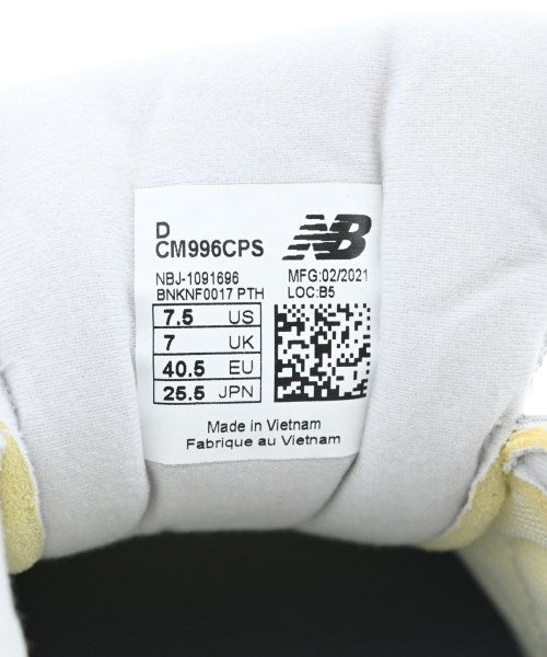 New Balance รองเท้าผ้าใบ
