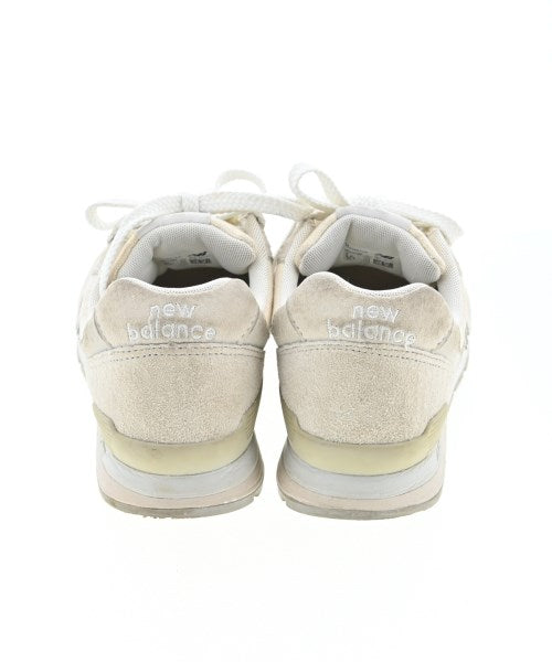 New Balance รองเท้าผ้าใบ