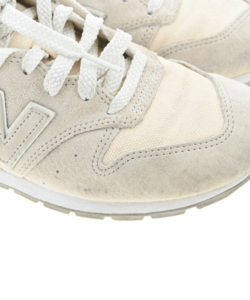 New Balance รองเท้าผ้าใบ