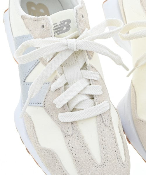 New Balance รองเท้าผ้าใบ