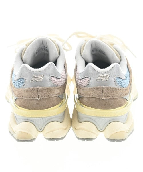New Balance รองเท้าผ้าใบ