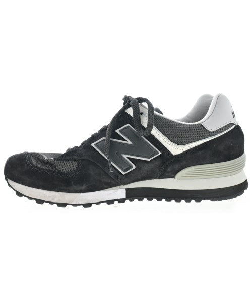 New Balance รองเท้าผ้าใบ