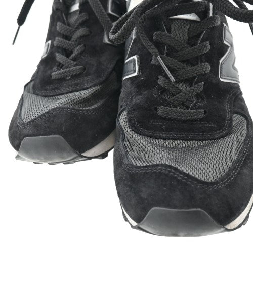 New Balance รองเท้าผ้าใบ
