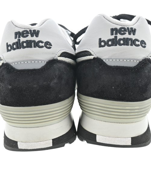 New Balance รองเท้าผ้าใบ