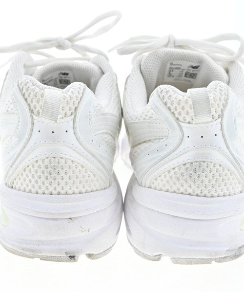 New Balance รองเท้าผ้าใบ