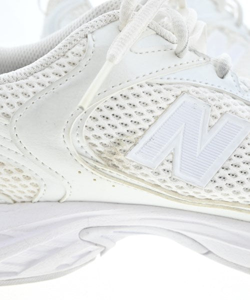 New Balance รองเท้าผ้าใบ