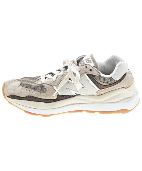 New Balance รองเท้าผ้าใบ