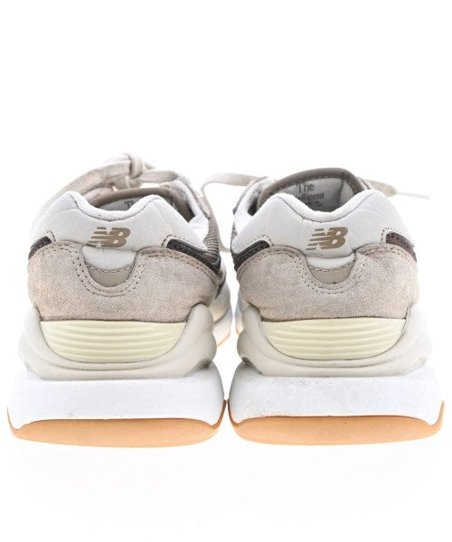 New Balance รองเท้าผ้าใบ