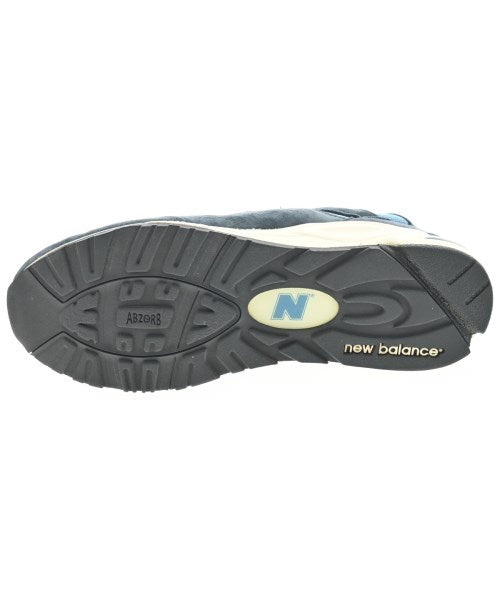 New Balance รองเท้าผ้าใบ
